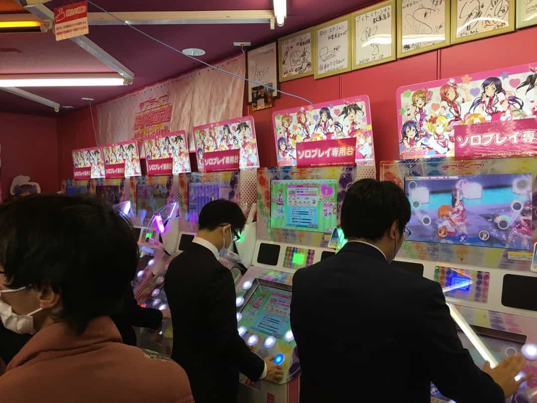 Ảnh bìa của bài viết GAME THÙNG TUỔI THƠ - GEN Z ĐỜI ĐẦU NGHĨ GÌ?