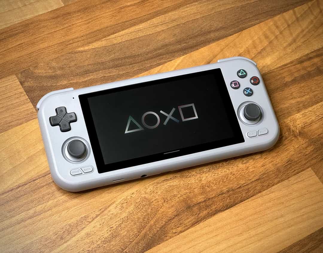 Ảnh bìa của bài viết TOP GAME PS1 HAY NHẤT CHƠI TRÊN RETROID POCKET 4 PRO - NHIỀU NGƯỜI ĐÃ THỬ, CÒN BẠN THÌ SAO?